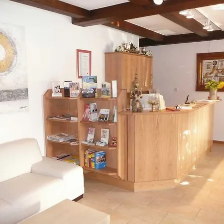 מלון Landgasthaus Bonn