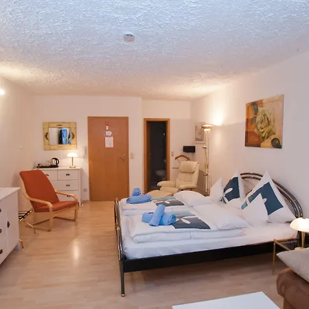 Otel Landgasthaus Bonn 3*