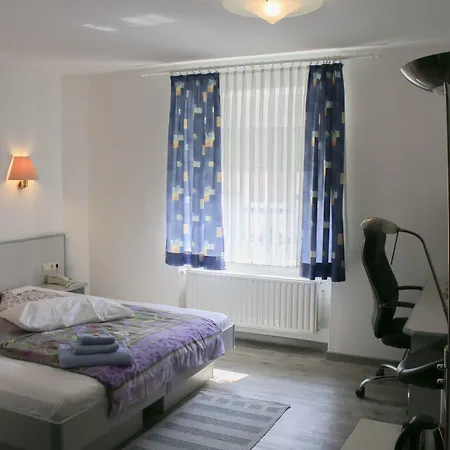 Otel Landgasthaus Bonn Baunatal
