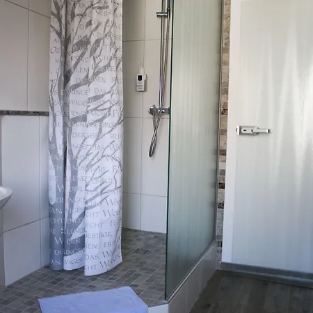 Landgasthaus Bonn מלון 3*