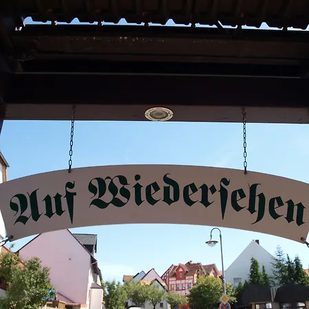 Otel Landgasthaus Bonn