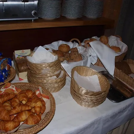 Landgasthaus Bonn Otel