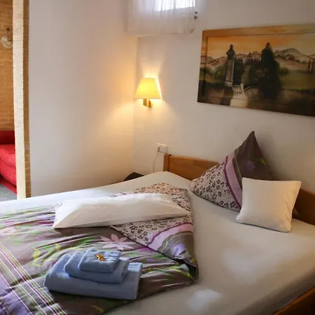 מלון Landgasthaus Bonn באונאטאל