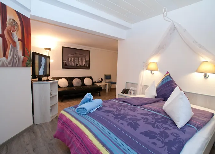 Landgasthaus Bonn 3* باوناتال