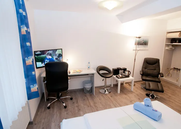 Landgasthaus Bonn 3* باوناتال