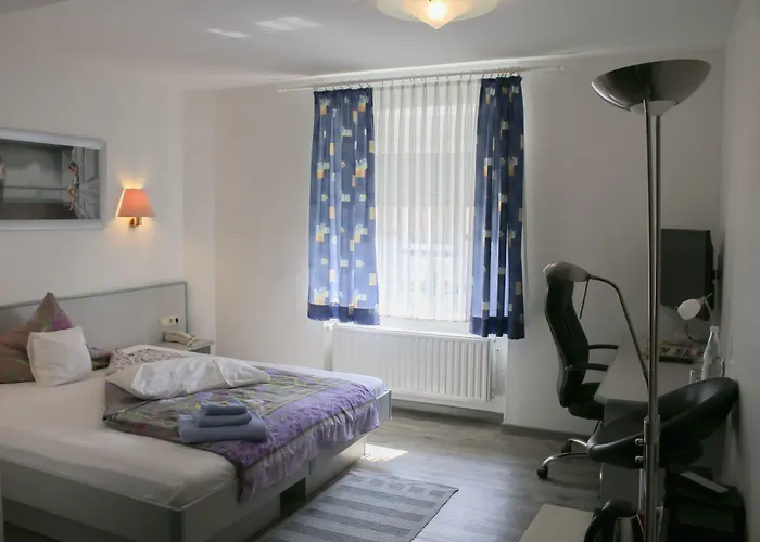 فندق Landgasthaus Bonn باوناتال