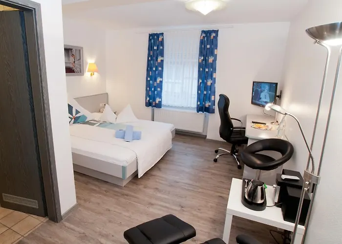 Landgasthaus Bonn 3* باوناتال